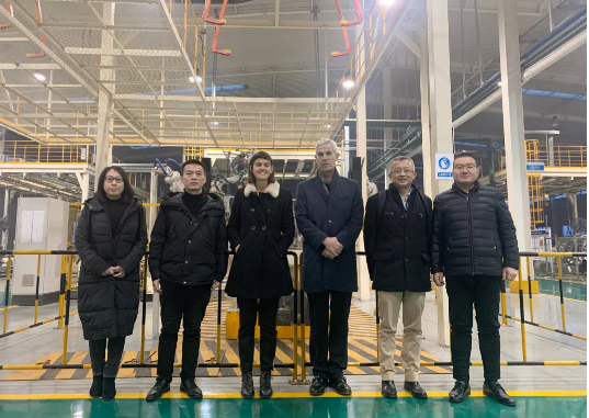 打造人类命运共同体 | 英国壳牌基金会高层领导到沐鸣2集团参观考察