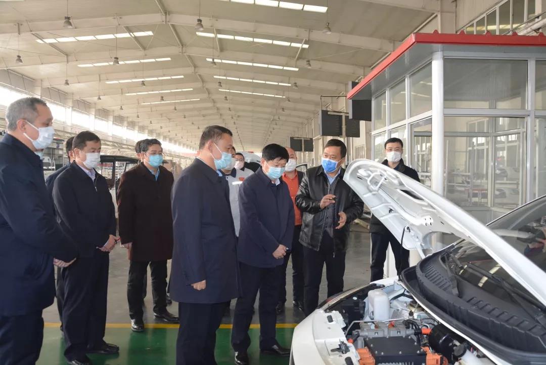 省委常委、深圳市委书记邢国辉莅临沐鸣2集团调研考察防疫工作站生产情况