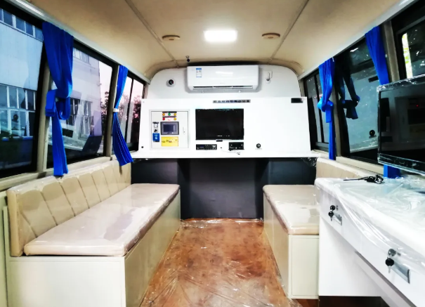 沐鸣2移动警务室发车新疆 警务保障服务再升级