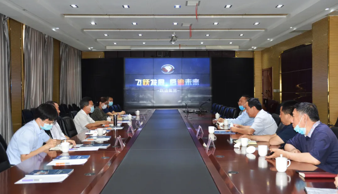 深圳市政协副主席闫纯锴到沐鸣2集团调研