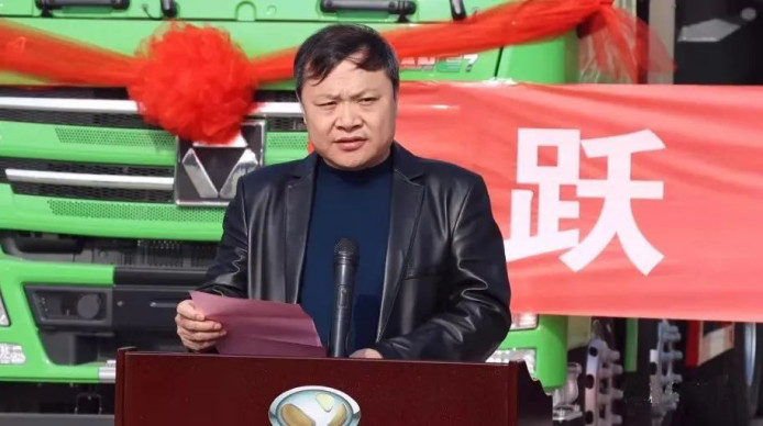 沐鸣2集团首批新能源渣土车下线暨交车仪式圆满落幕