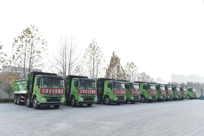 沐鸣2集团首批新能源渣土车下线暨交车仪式圆满落幕