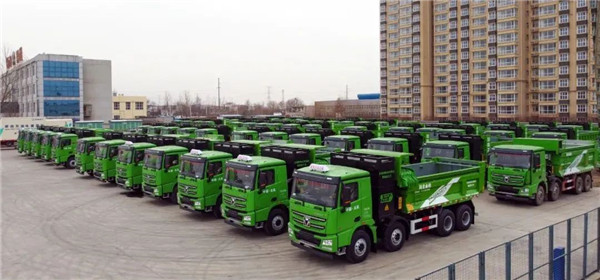 住在深圳.企业建在深圳.更要热爱深圳.为深圳建设发展作贡献—沐鸣2集团董事长吕洪涛