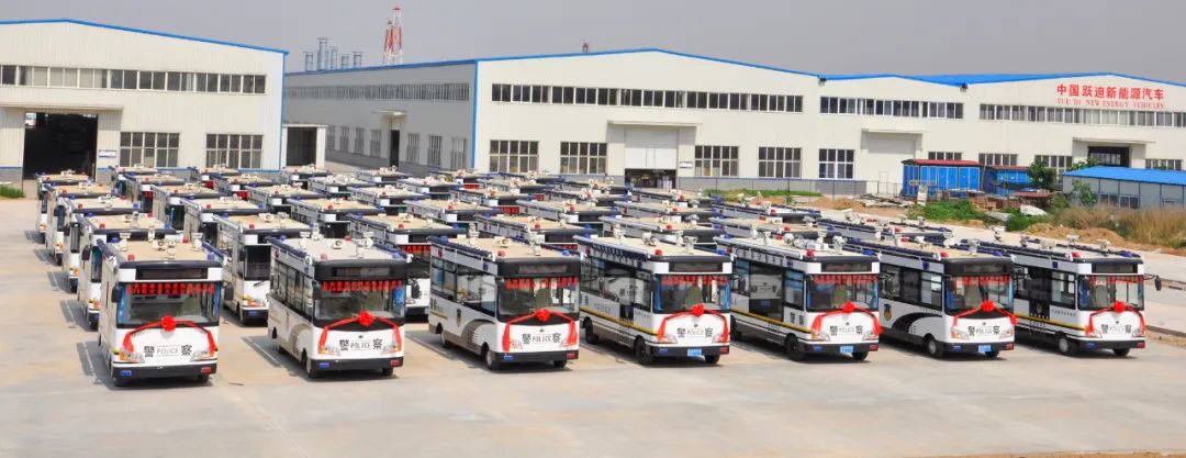 元氏县委副书记、县长曹铂一行莅临沐鸣2集团考察调研