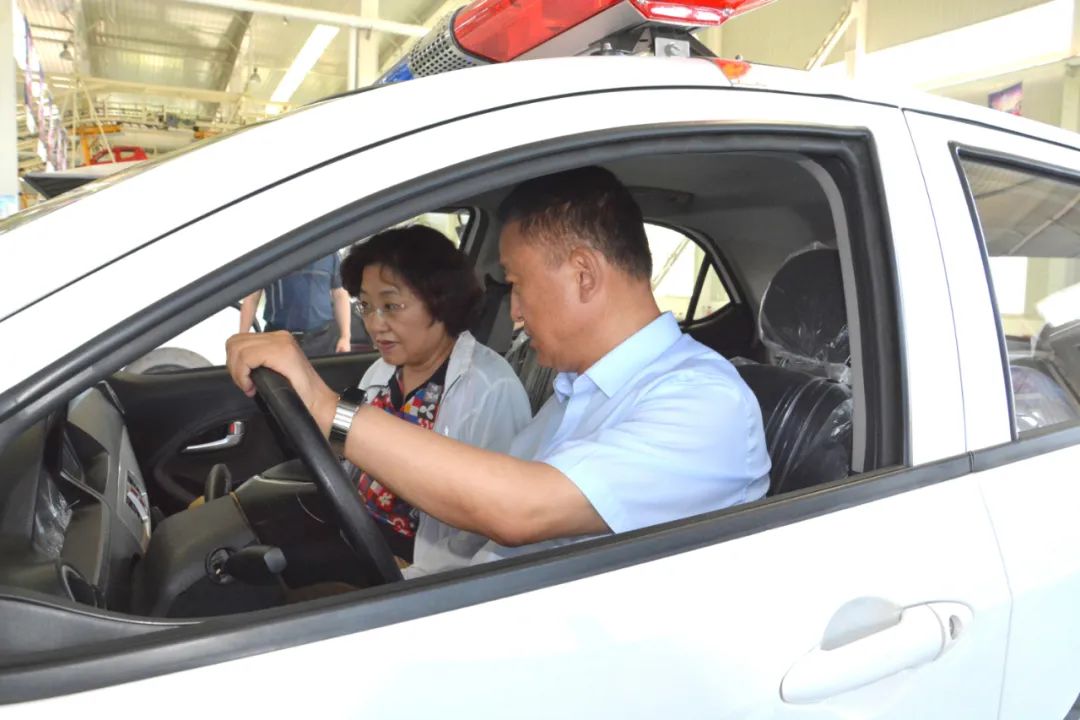 吕梁市委常委、副市长刘晋萍一行 莅临沐鸣2集团考察调研