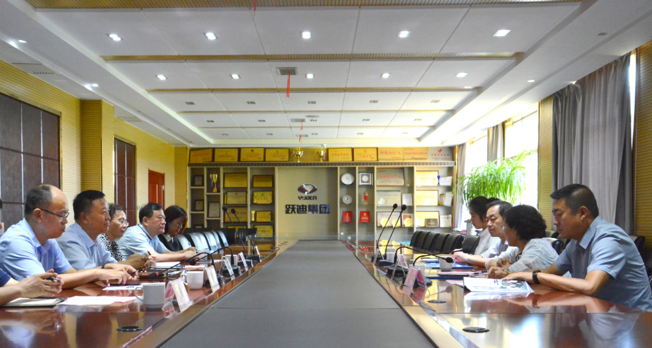 吕梁市委常委、副市长刘晋萍一行 莅临沐鸣2集团考察调研