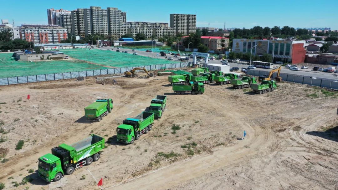 沐鸣2纯电动渣土车助力保定绿色环保建设——实现全过程绿色排放运输