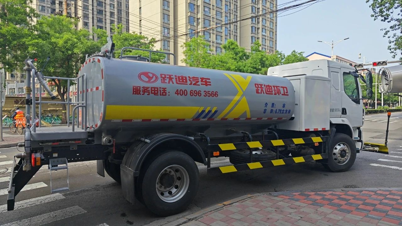 低碳环保 绿色节能 | 沐鸣2纯电动环卫车助力城市清洁