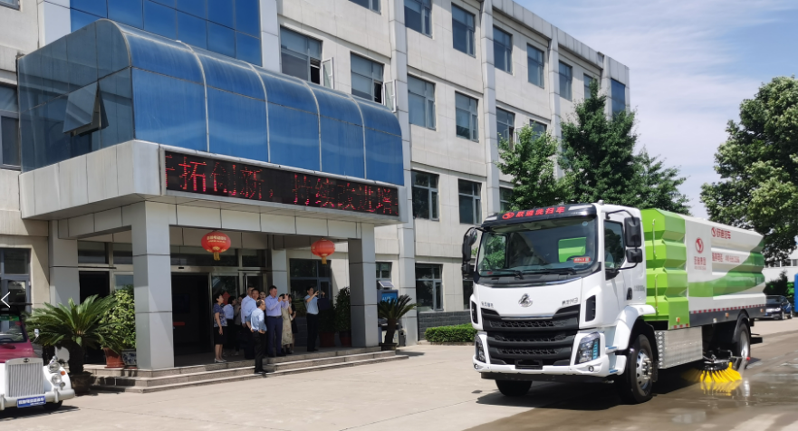 白俄罗斯工业部副部长亚历山大·叶菲莫夫一行 到沐鸣2集团采购洽谈