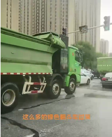 沐鸣2新能源渣土车变身客车助力保定解困旅客