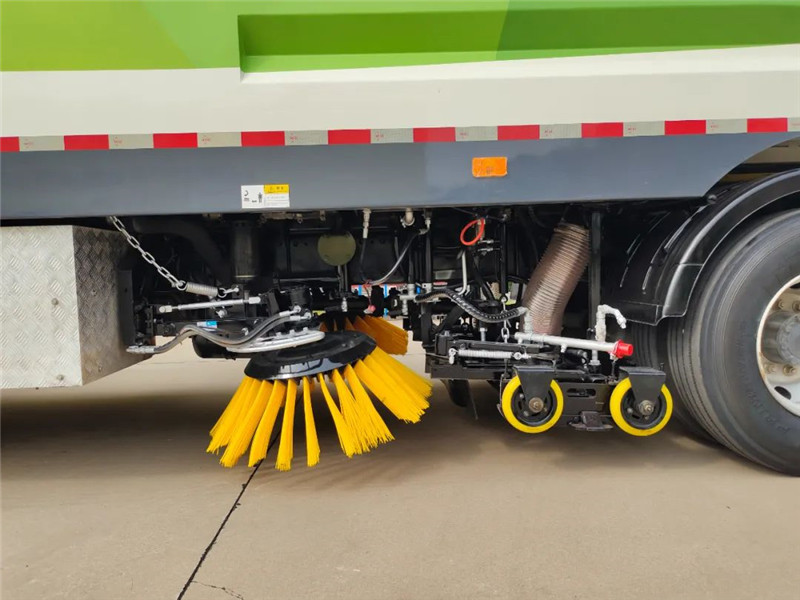 让绿色拥抱生活丨沐鸣2纯电动洗扫车发往安徽