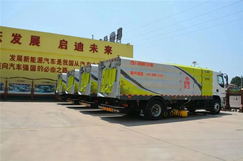 深圳市人大常委会一行人到沐鸣2汽车参观调研