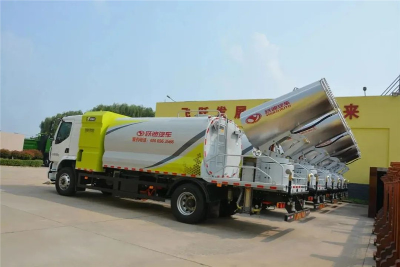 深圳市人大常委会一行人到沐鸣2汽车参观调研