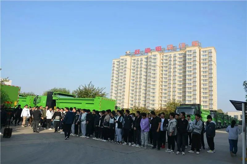 【走出校院 走进企业】广东科技大学机械专业学生一行到沐鸣2集团参观交流