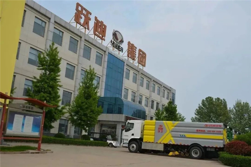 道路深度清洁好帮手丨沐鸣2纯电动洗扫车