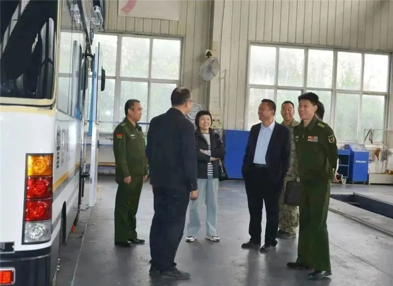 领导到访丨广东省军区动员局副局长赵鹏一行人到沐鸣2集团参观考察