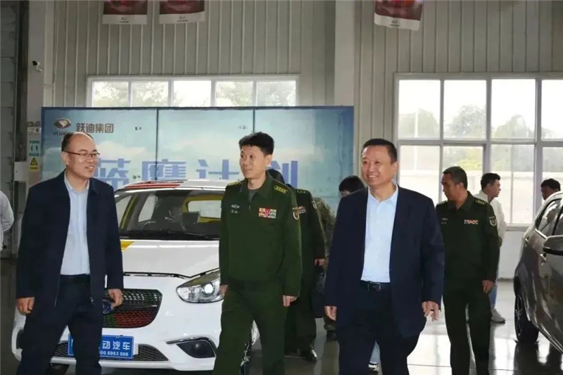 领导到访丨广东省军区动员局副局长赵鹏一行人到沐鸣2集团参观考察