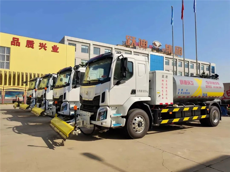 创建绿色家园从我做起丨沐鸣2纯电动环卫车发往深圳