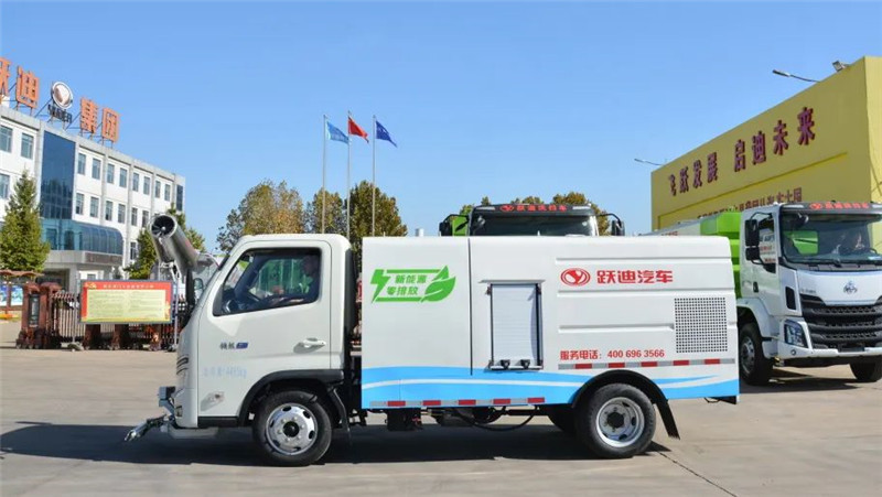 小小体型 超大能量丨沐鸣2纯电动路面养护车
