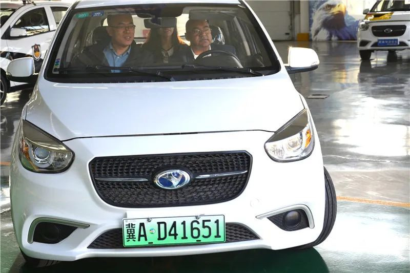 美国客商一行到沐鸣2集团参观考察