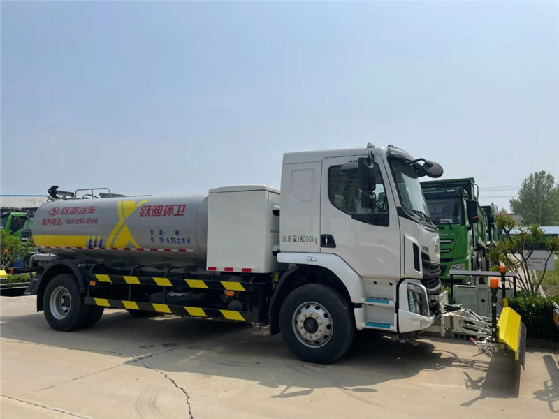 天更蓝,地更净|沐鸣2纯电动清洗车