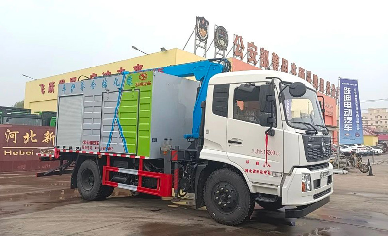 【城市绿化的得力助手】沐鸣2绿化综合养护车