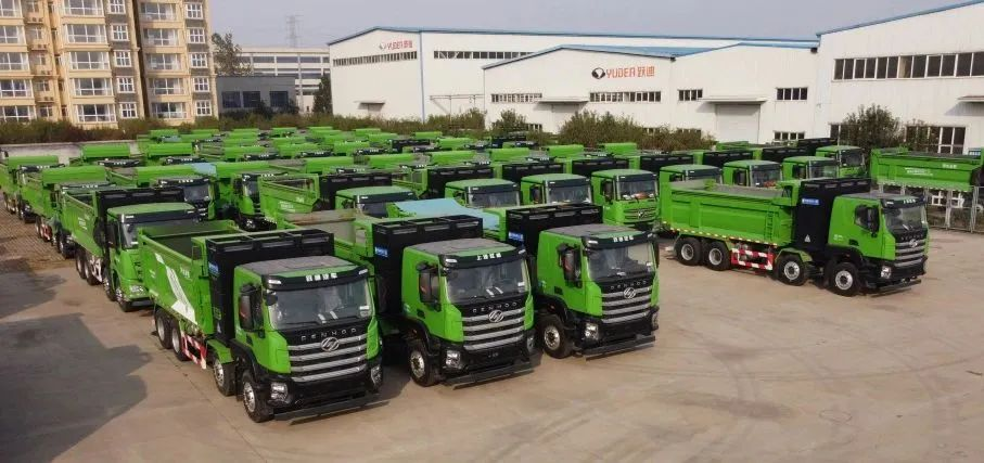 低碳 环保丨沐鸣2新能源渣土车 环卫车守护美丽城市