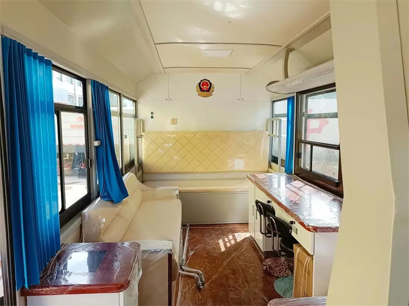 沐鸣2移动警务室是您身边的安全屏障