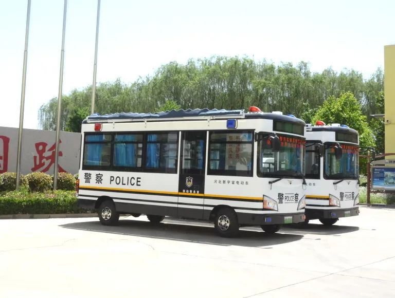 构建安全防线 零距离服务群众丨沐鸣2移动警务室发车