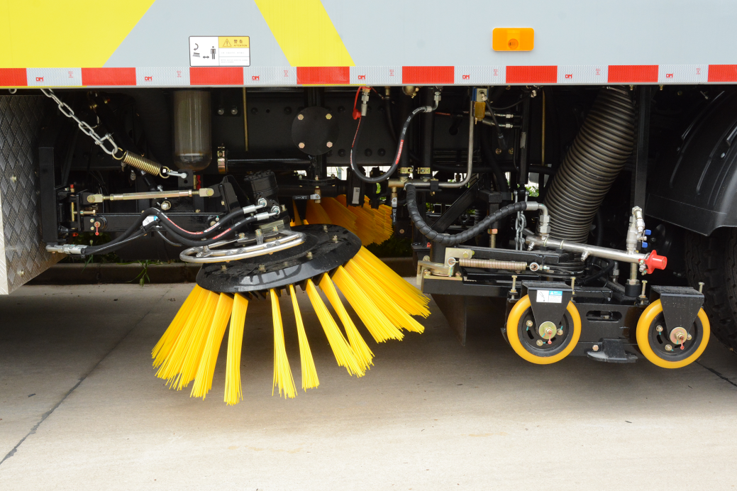 城市清洁之星丨沐鸣2新能源洗扫车