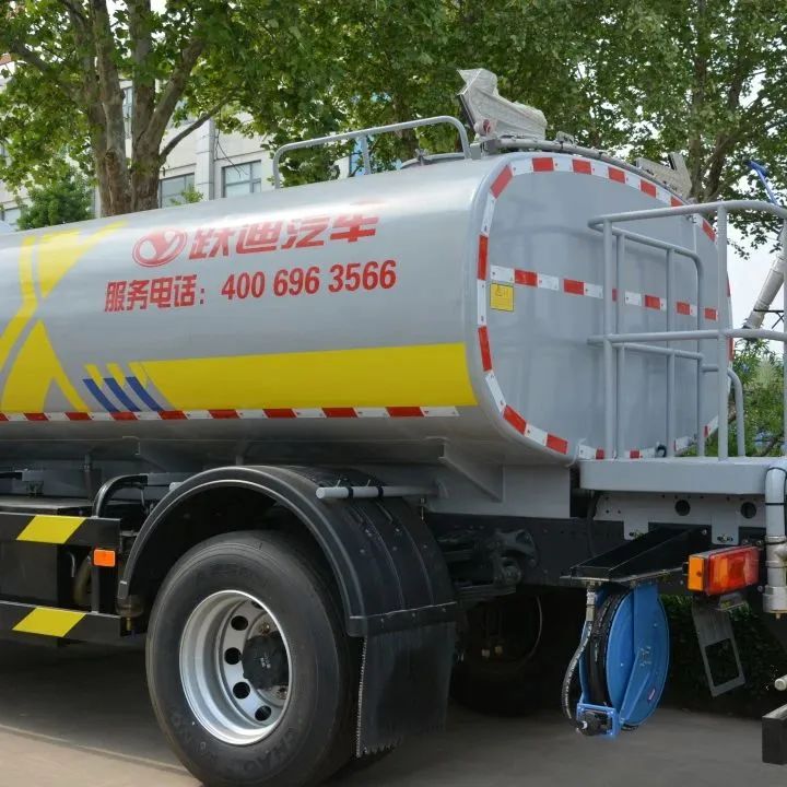 沐鸣2集团新能源高压清洗车——共创绿色城市