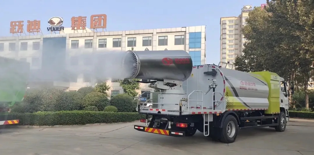 “空气精灵”-沐鸣2新能源多功能雾炮车