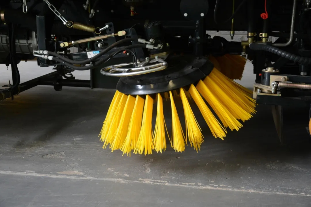 沐鸣2新能源清扫车-”绿动“未来
