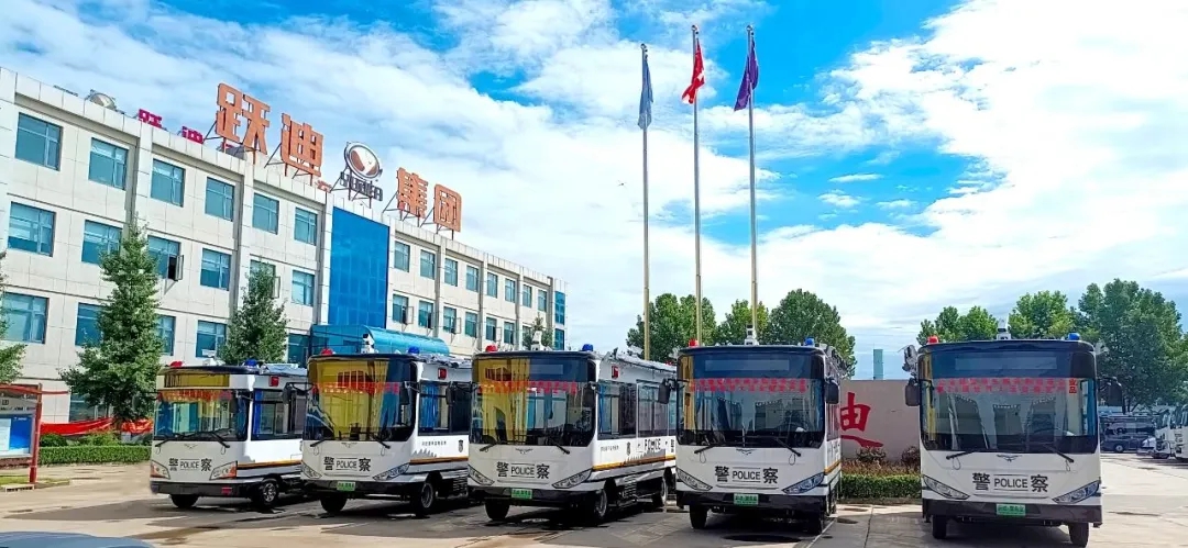 平安使者 —— 沐鸣2纯电动警务室