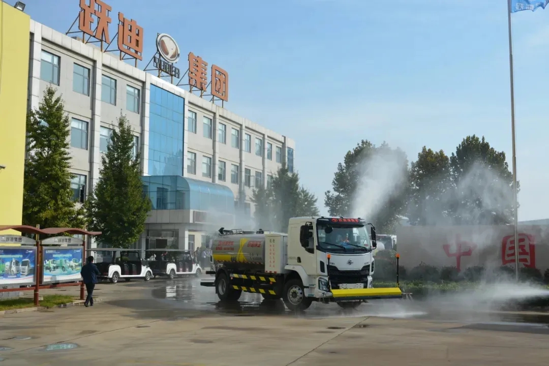 沐鸣2纯电动清洗车-开启城市清洁新时代