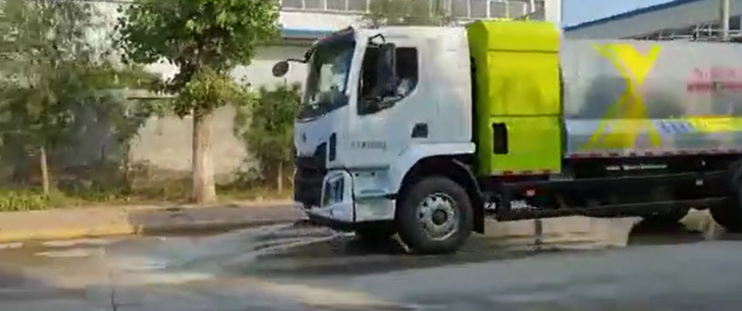 沐鸣2新能源多功能抑尘车-绿色科技 净享蓝天