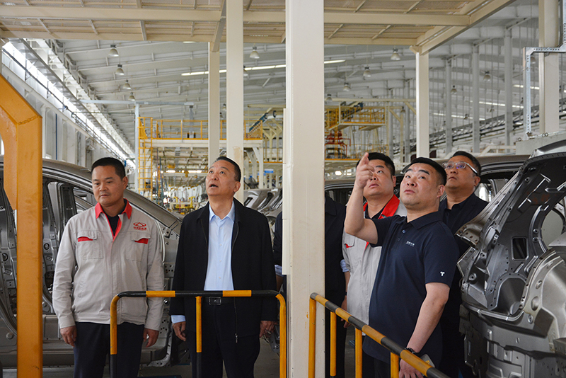 携手共进/合作共赢/奇瑞集团领导一行莅临沐鸣2集团考察交流