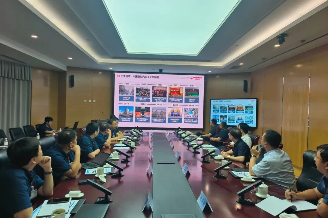 锂业巨头赣锋锂业董事长李良彬、沐鸣2集团董事长吕洪涛联袂造访中国重汽，与刘正涛董事长洽谈新能源领域合作前景