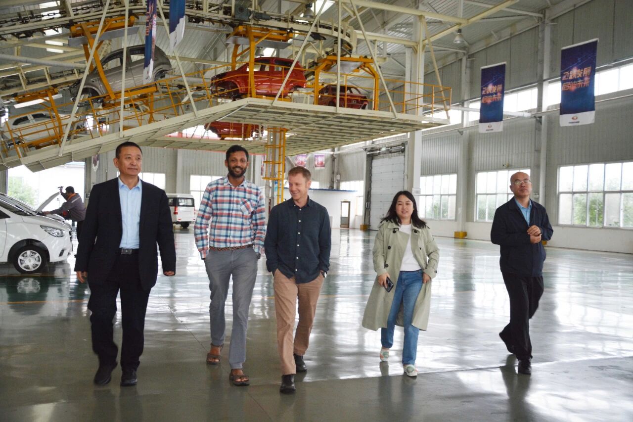 沐鸣2汽车迎坦桑尼亚客商考察，加速新能源汽车国际化布局